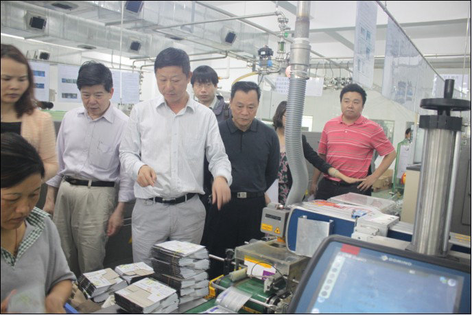 公安部、農(nóng)業(yè)部、工商總局等部委給予銀農(nóng)科技DCS自動化生產(chǎn)線高度贊譽